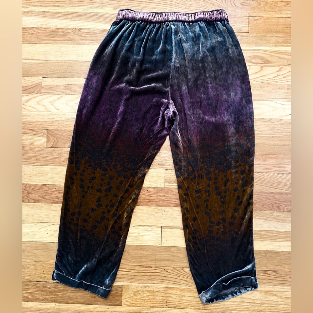 Johnny Was Ombre Cheetah Velvet Cuffed Pants - Picture 8 of 10
